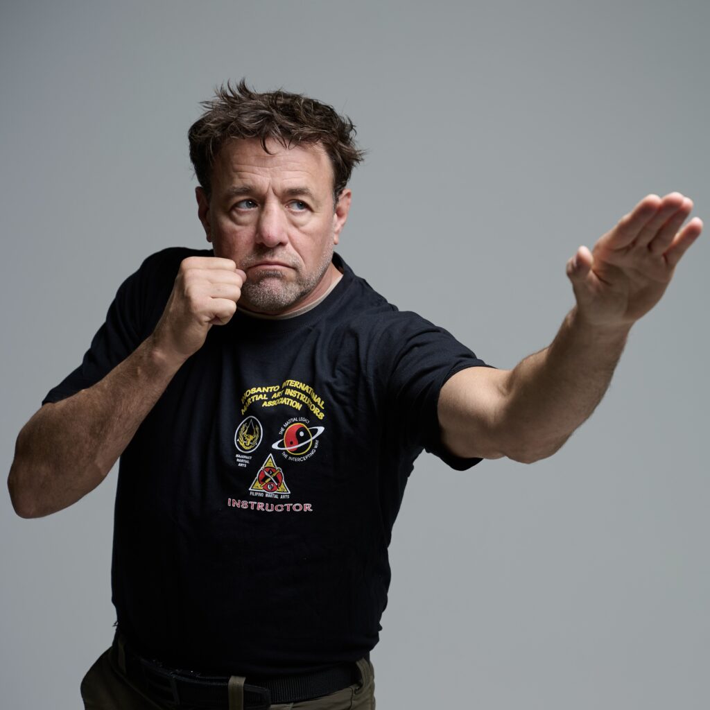 Sifu Alan Baker demonstrating a tool projection 